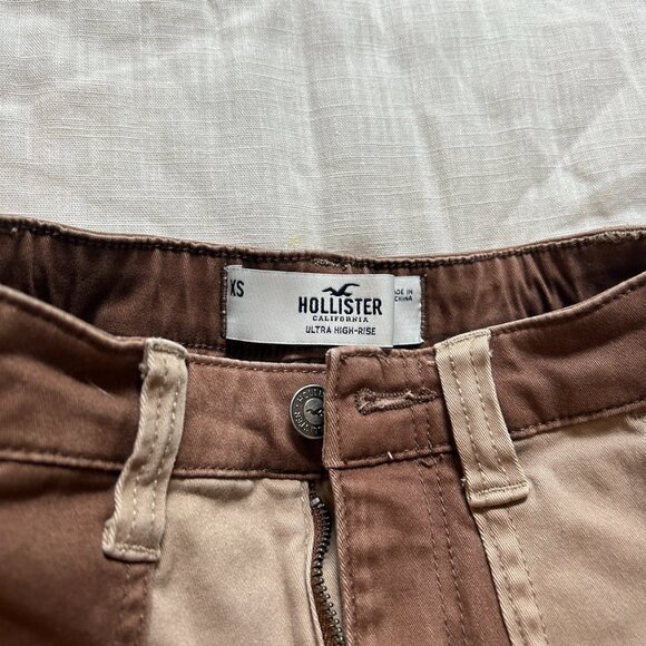 Hollister Brown Patchwork Cargo Shorts - Picture 2 of 5